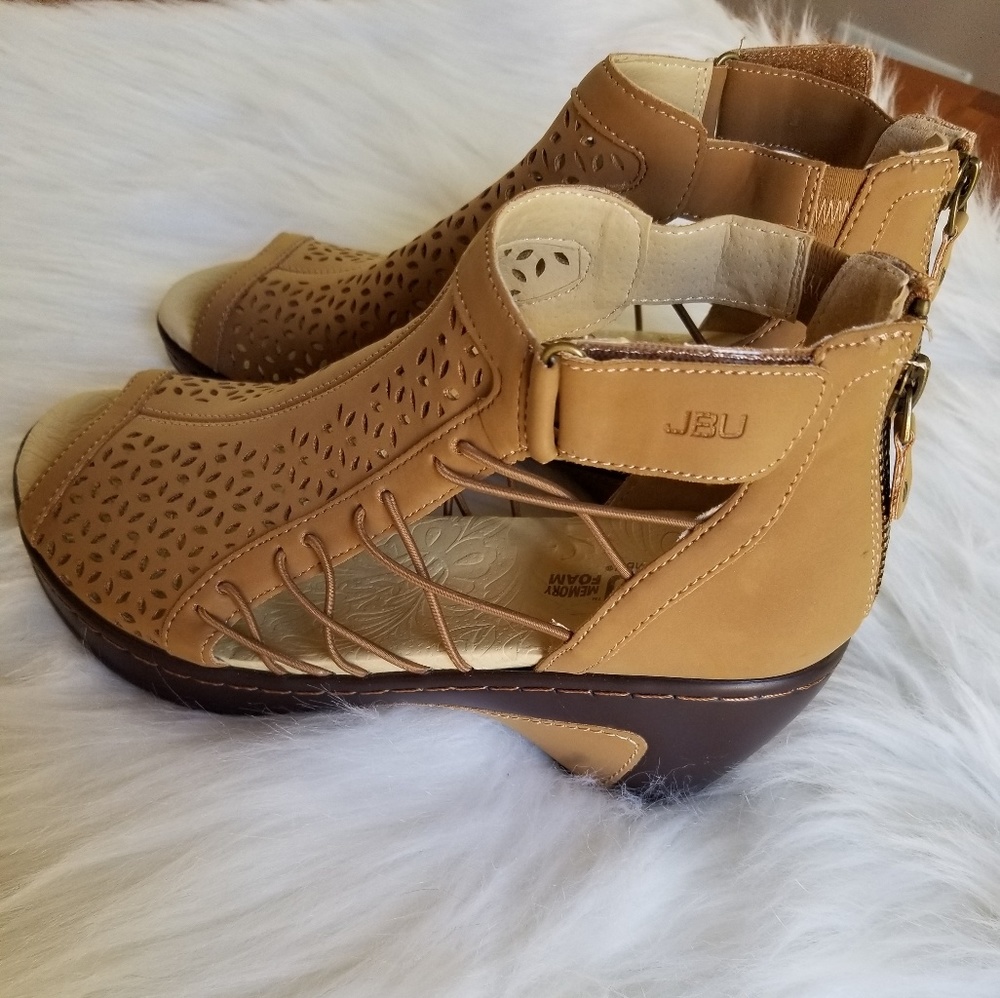 JBU Nelly Sandal